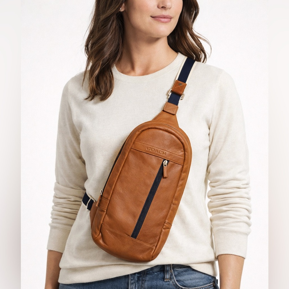 Coach Heritage Web Leather Sling Pack 👝